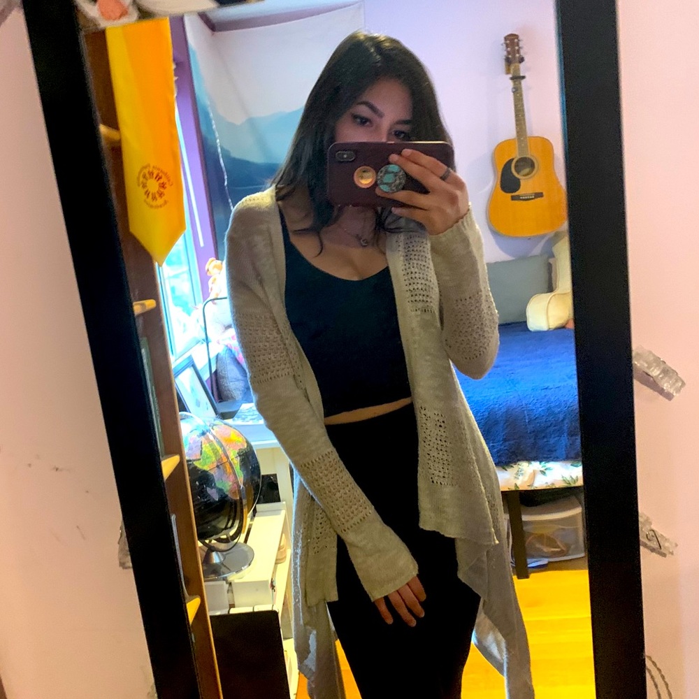 🔴 5 for $25 🔴 Beige Duster cardigan